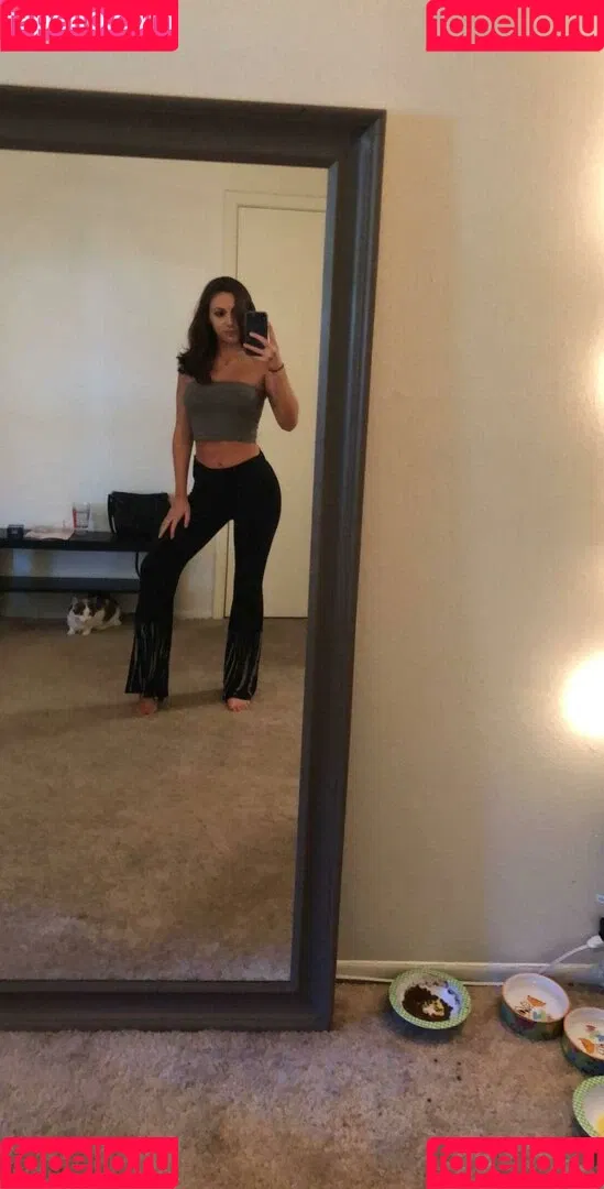 SmttenKitten Onlyfans Photo Gallery 