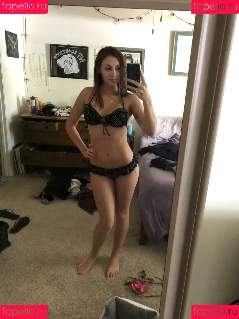 SmttenKitten Onlyfans Photo Gallery 