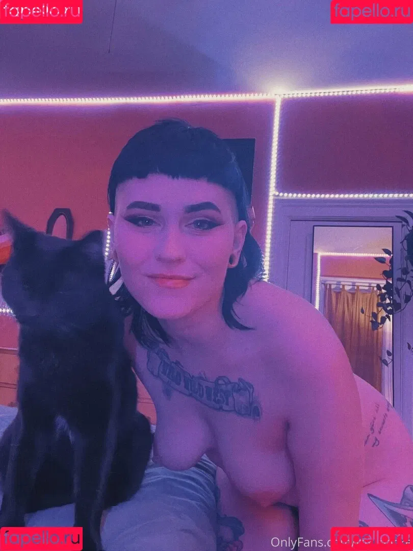 ms_nacke Onlyfans Photo Gallery 