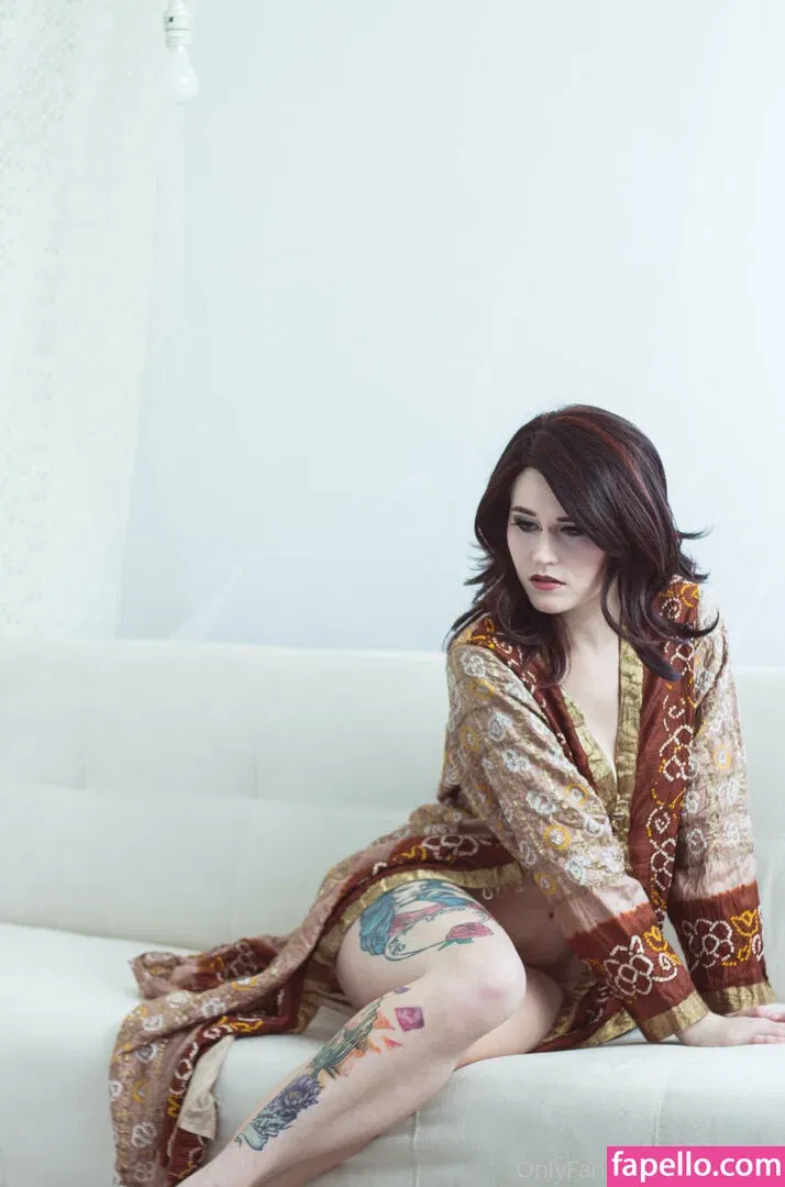 ms_nacke Onlyfans Photo Gallery 