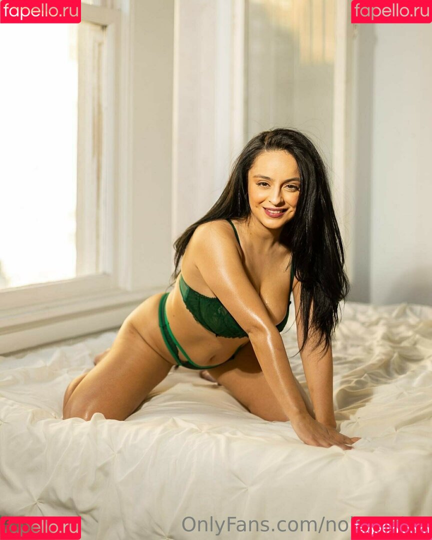 Nola Exico Onlyfans Photo Gallery 