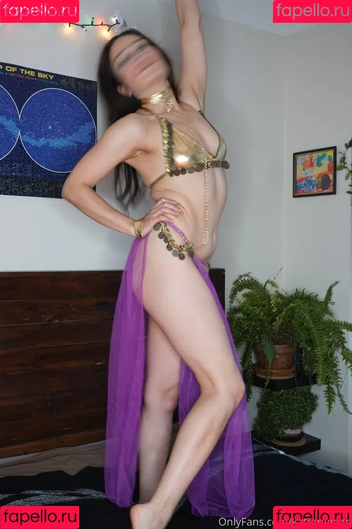 Katherine Ramdeen Onlyfans Photo Gallery 