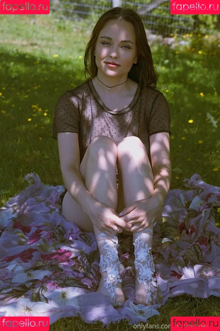 Katherine Ramdeen Onlyfans Photo Gallery 