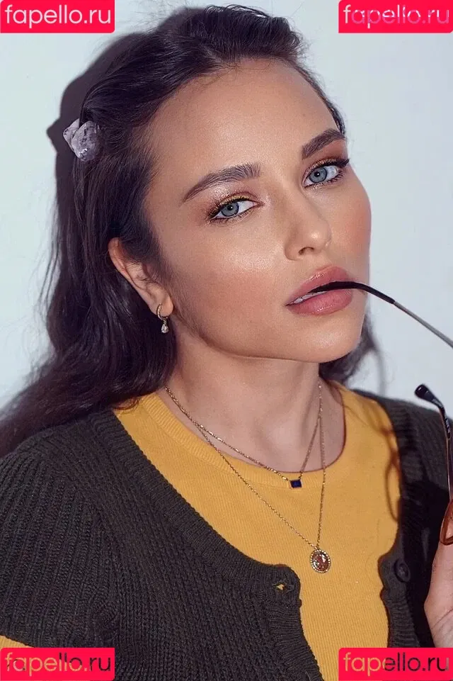 Katherine Ramdeen Onlyfans Photo Gallery 