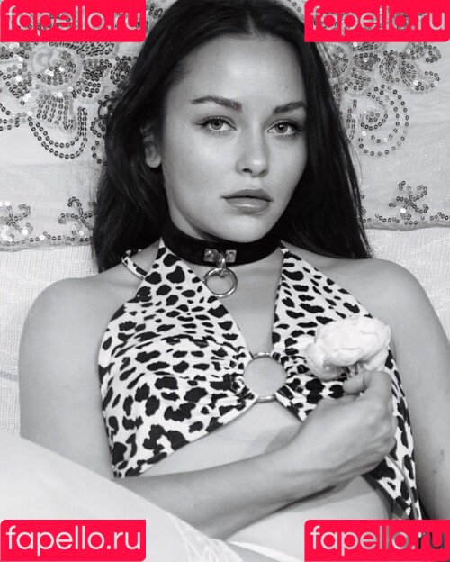 Katherine Ramdeen Onlyfans Photo Gallery 