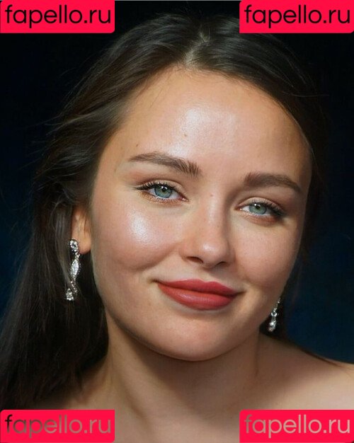 Katherine Ramdeen Onlyfans Photo Gallery 