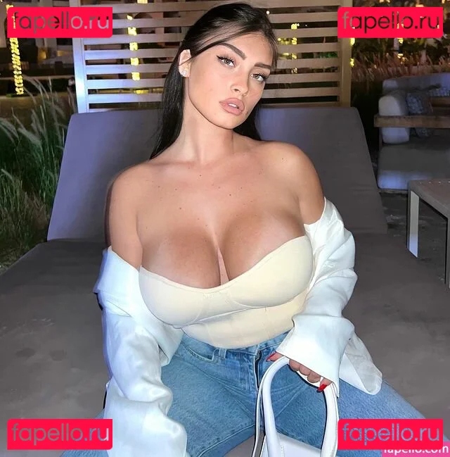 Rita Esposito Onlyfans Photo Gallery 