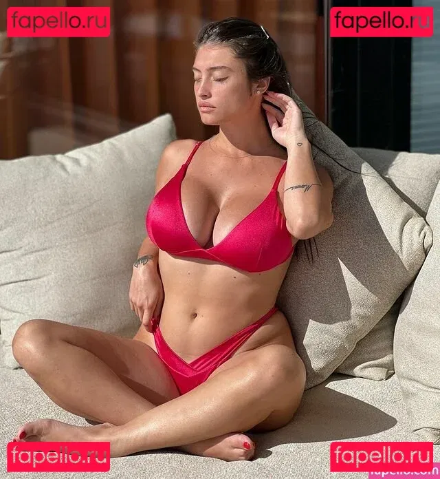 Rita Esposito Onlyfans Photo Gallery 