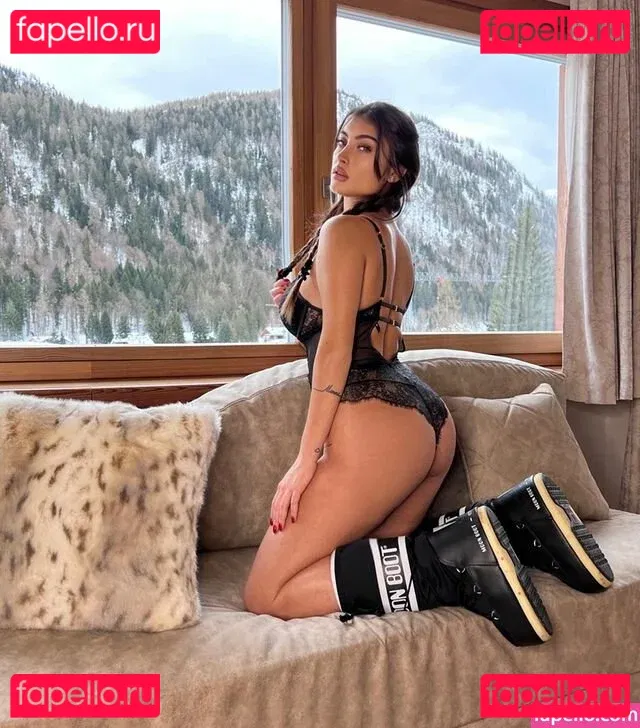 Rita Esposito Onlyfans Photo Gallery 