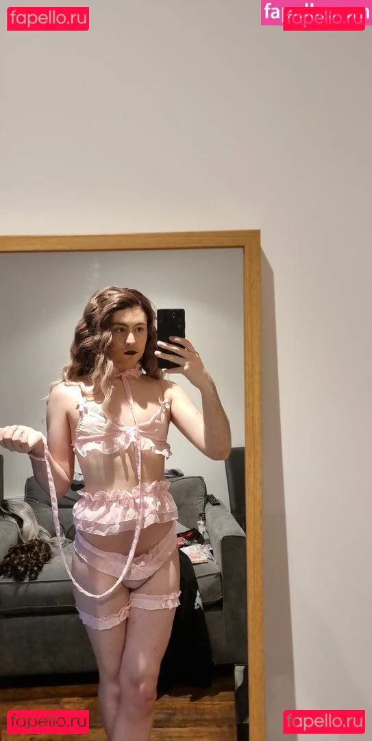 Tara Reid Onlyfans Photo Gallery 