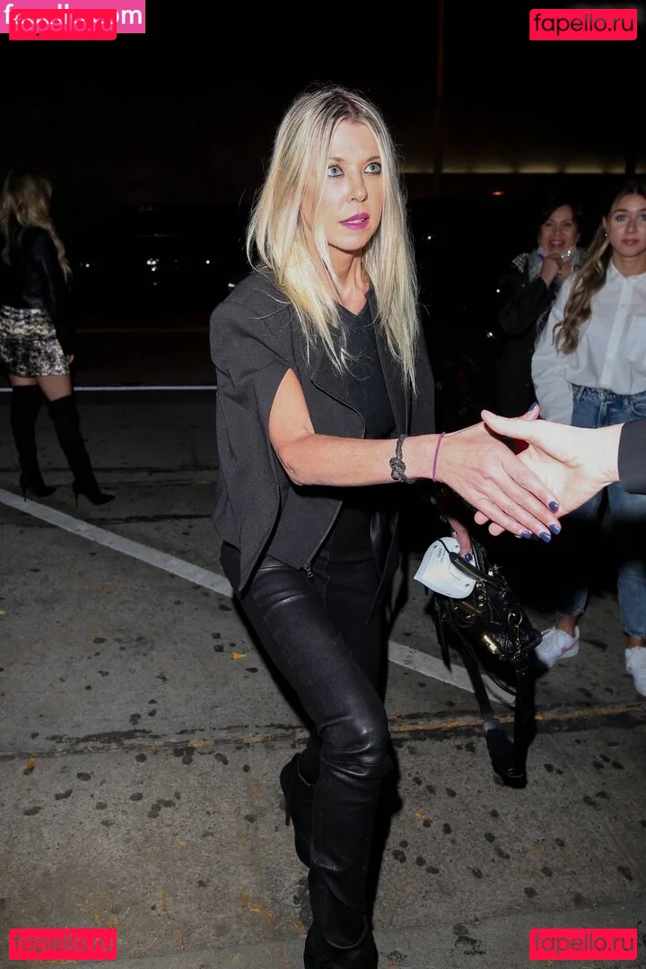 Tara Reid Onlyfans Photo Gallery 