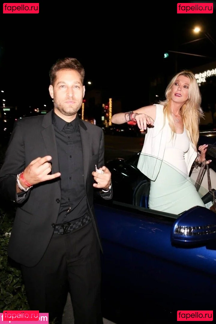 Tara Reid Onlyfans Photo Gallery 