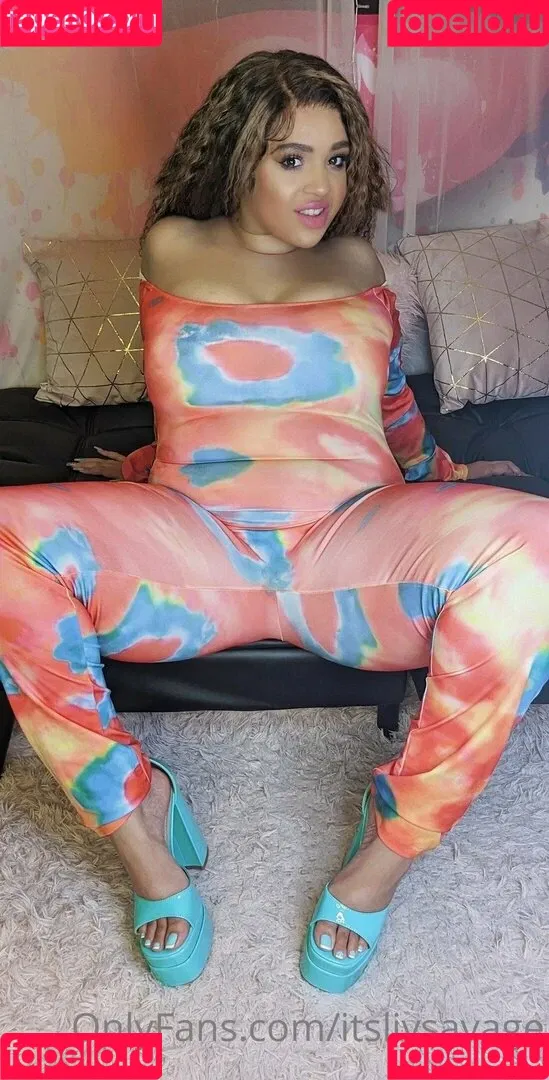 itslivsavage Onlyfans Photo Gallery 