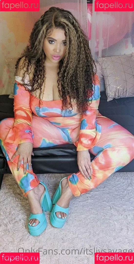 itslivsavage Onlyfans Photo Gallery 