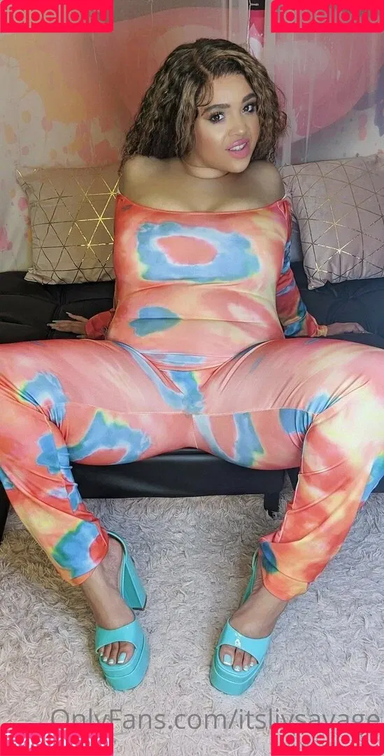 itslivsavage Onlyfans Photo Gallery 