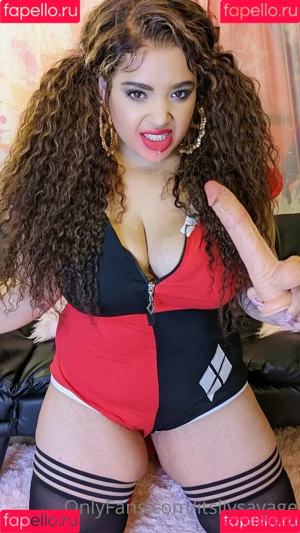 itslivsavage Onlyfans Photo Gallery 