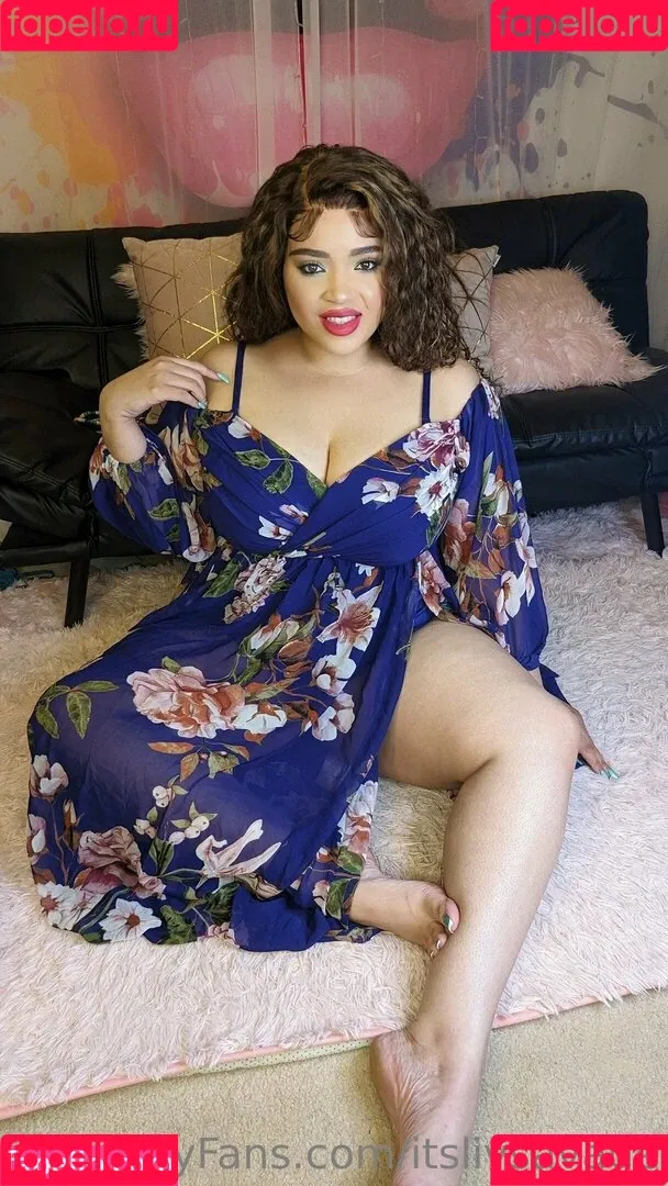 itslivsavage Onlyfans Photo Gallery 