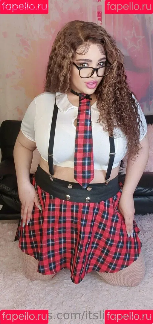 itslivsavage Onlyfans Photo Gallery 