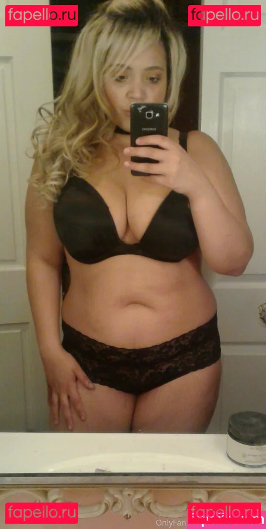 itslivsavage Onlyfans Photo Gallery 