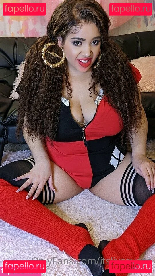 itslivsavage Onlyfans Photo Gallery 
