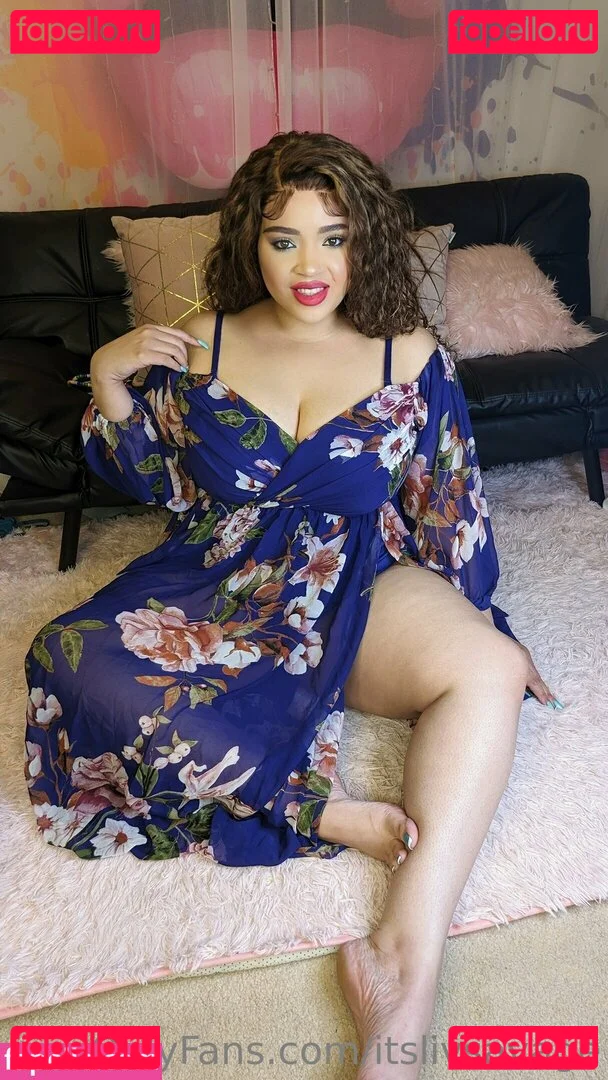 itslivsavage Onlyfans Photo Gallery 