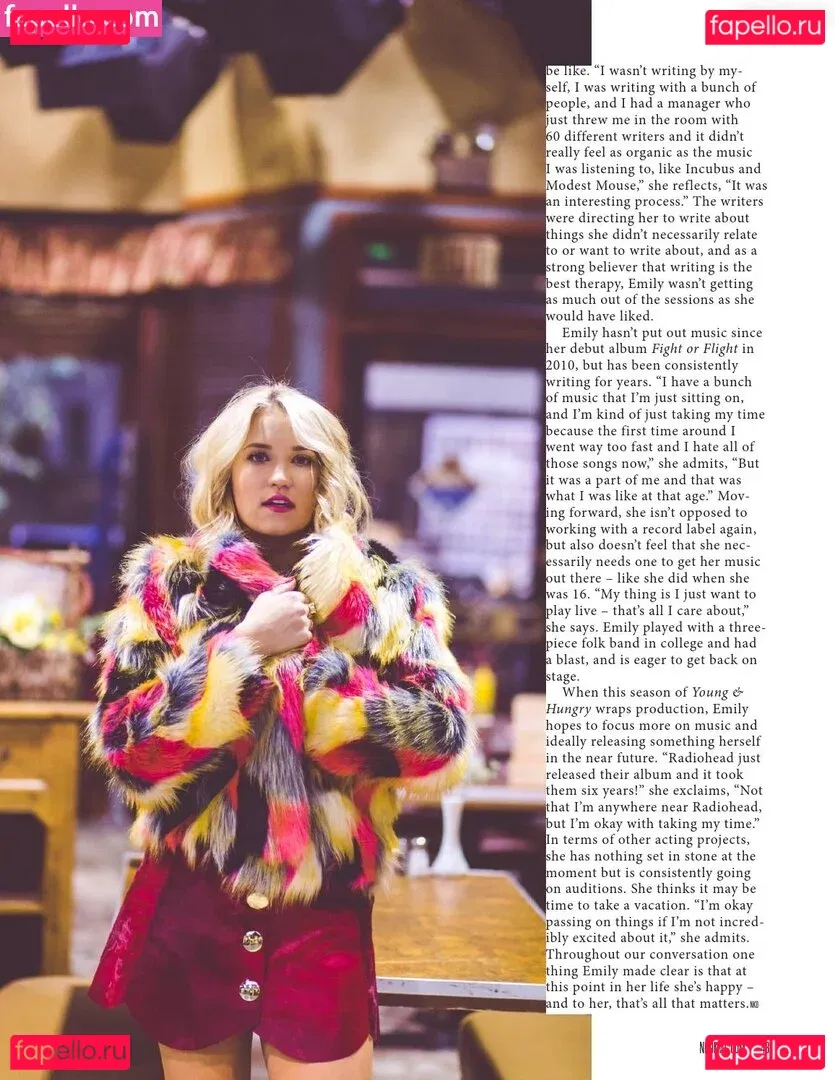 Emily Osment Onlyfans Photo Gallery 