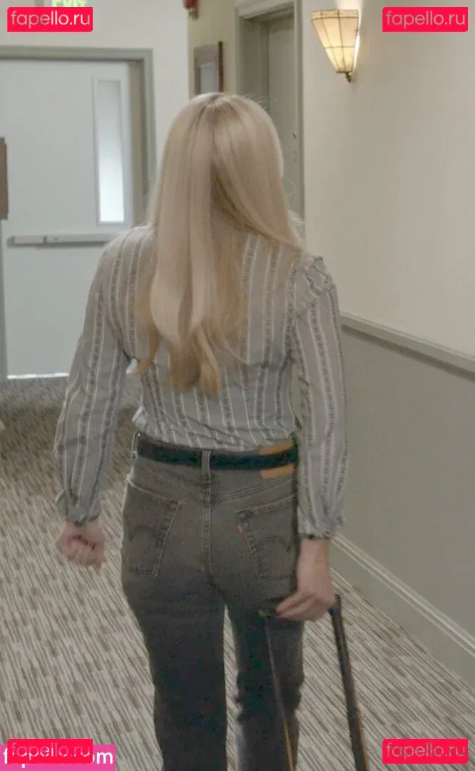 Emily Osment Onlyfans Photo Gallery 