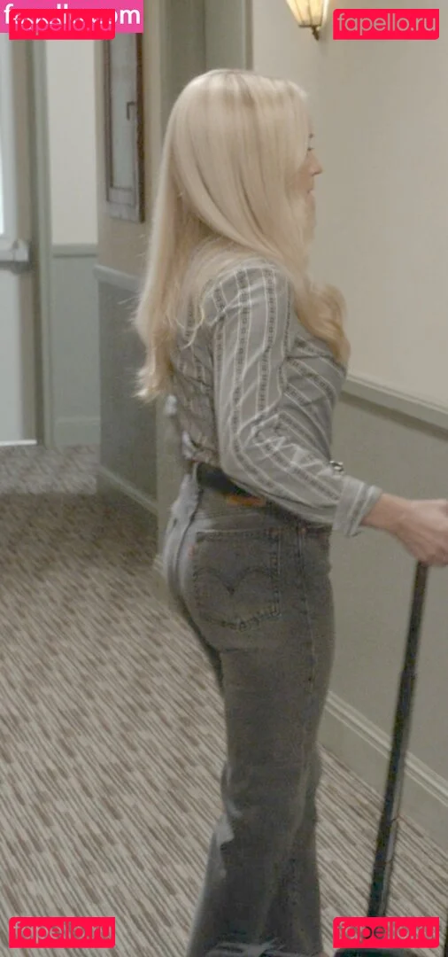 Emily Osment Onlyfans Photo Gallery 