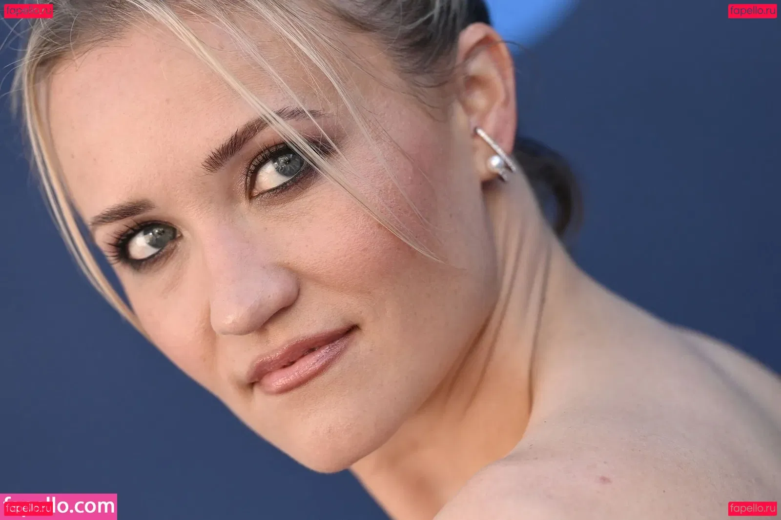 Emily Osment Onlyfans Photo Gallery 