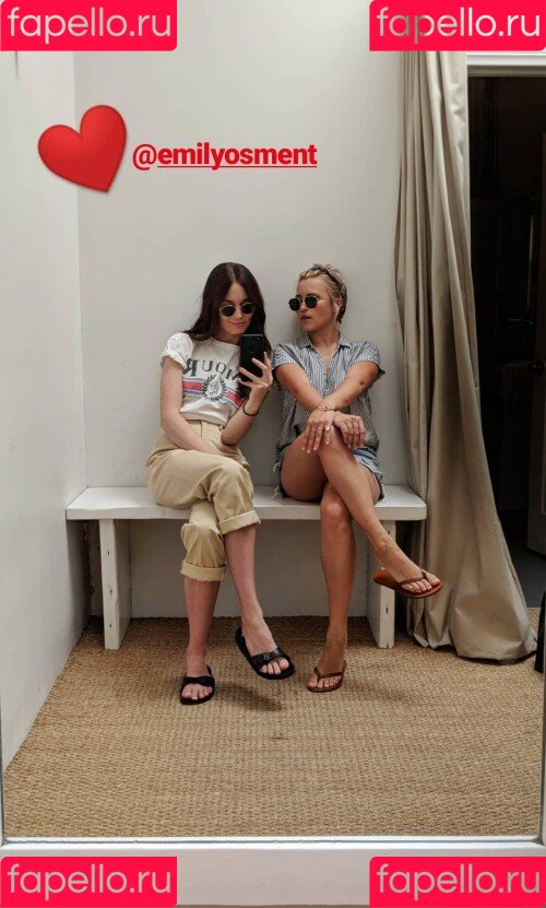 Emily Osment Onlyfans Photo Gallery 