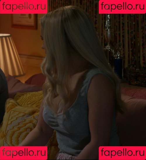 Emily Osment Onlyfans Photo Gallery 