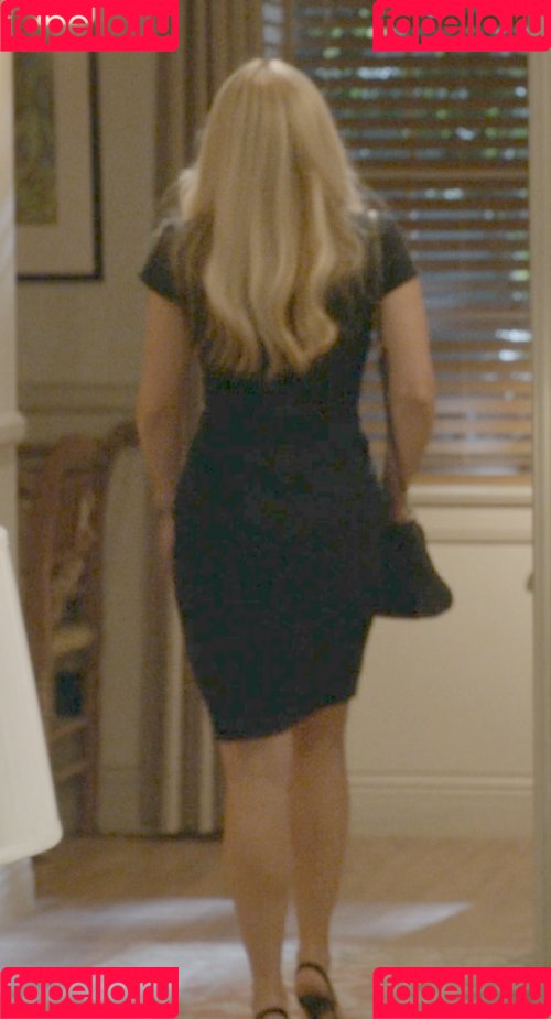 Emily Osment Onlyfans Photo Gallery 