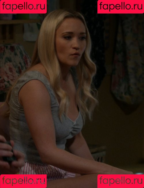Emily Osment Onlyfans Photo Gallery 
