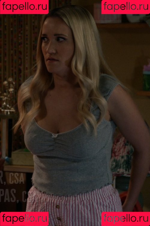 Emily Osment Onlyfans Photo Gallery 