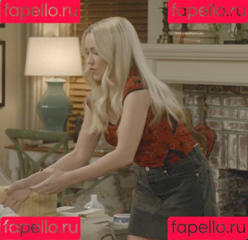 Emily Osment Onlyfans Photo Gallery 