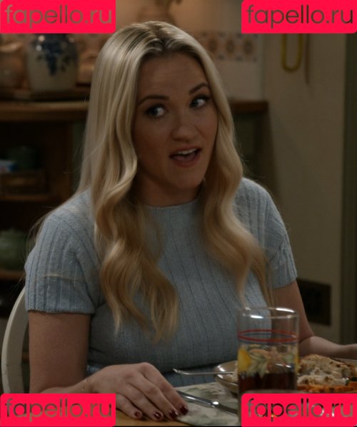 Emily Osment Onlyfans Photo Gallery 