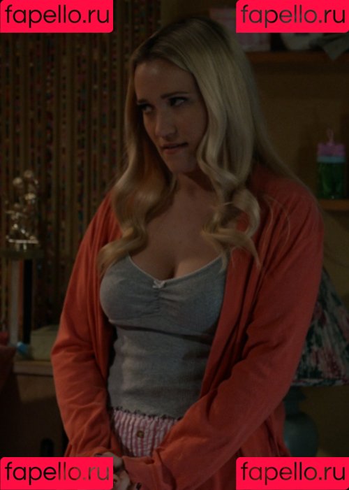 Emily Osment Onlyfans Photo Gallery 