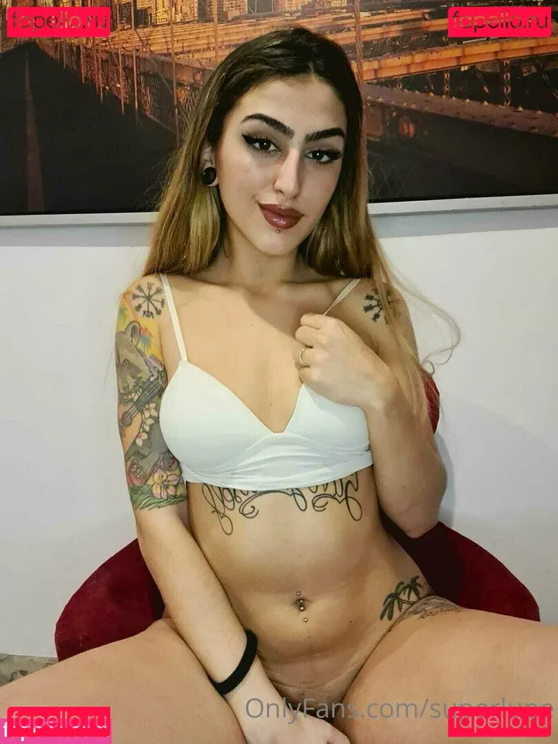 superlupe Onlyfans Photo Gallery 