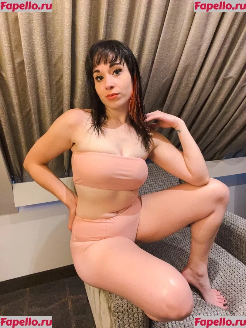 SunfyreTv Onlyfans Photo Gallery 