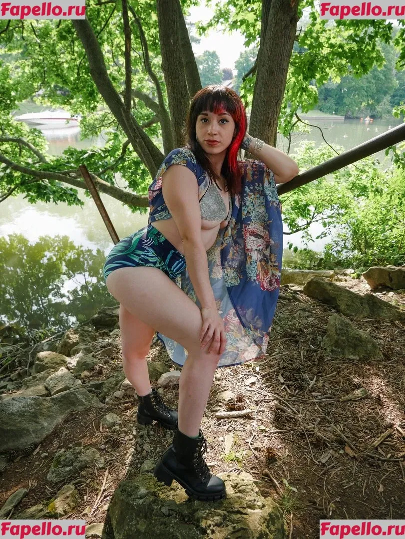 SunfyreTv Onlyfans Photo Gallery 