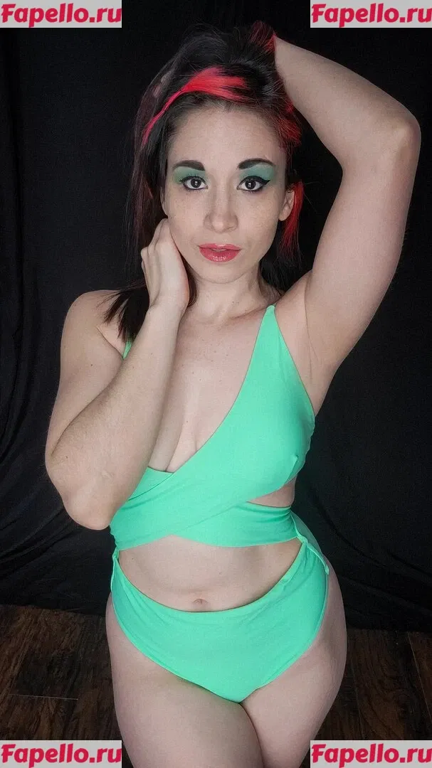 SunfyreTv Onlyfans Photo Gallery 