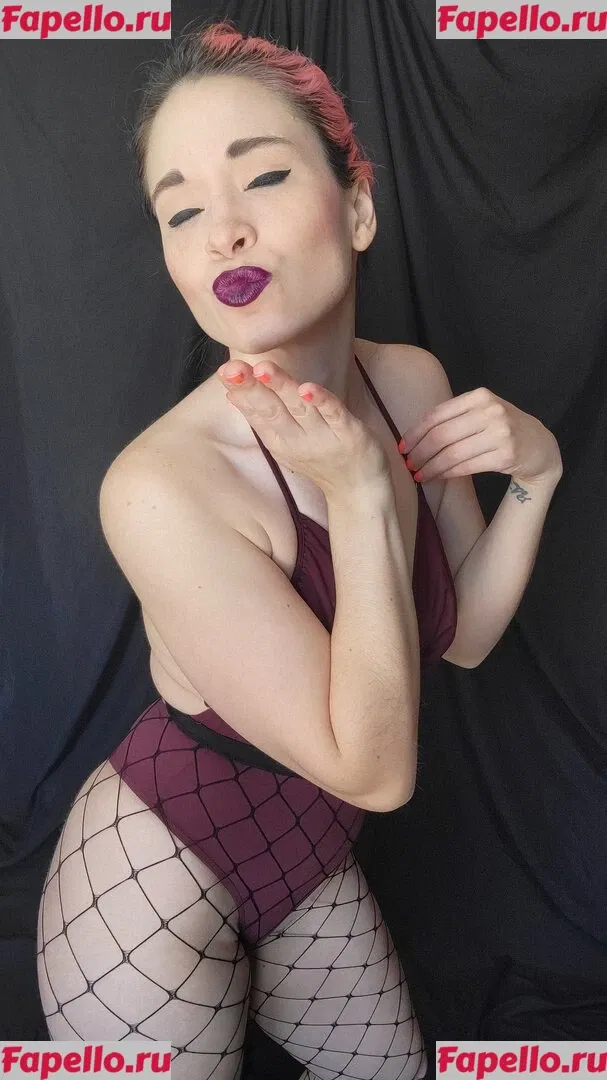 SunfyreTv Onlyfans Photo Gallery 