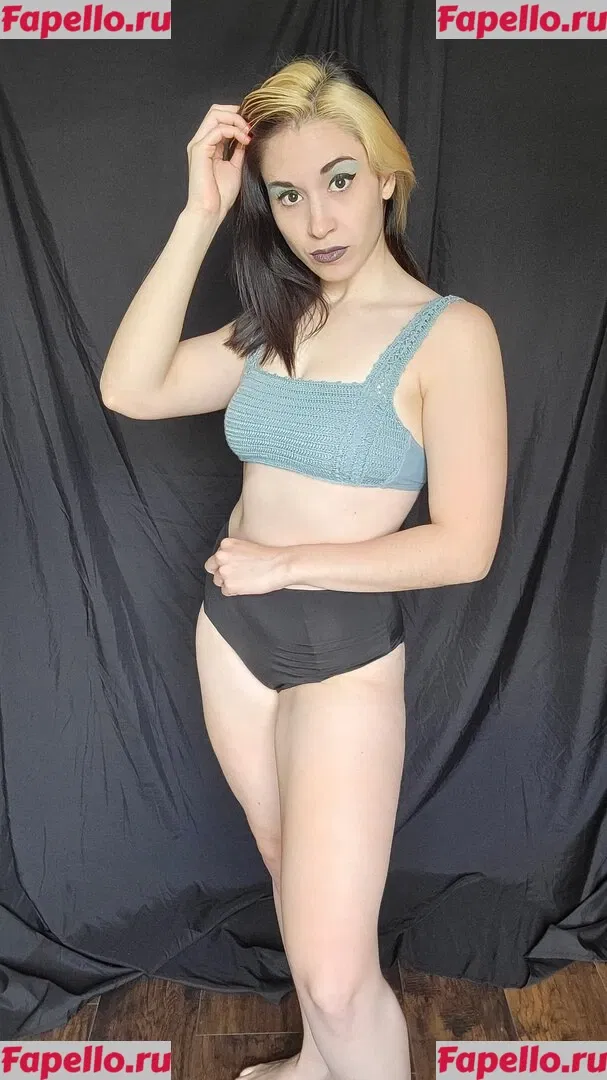 SunfyreTv Onlyfans Photo Gallery 