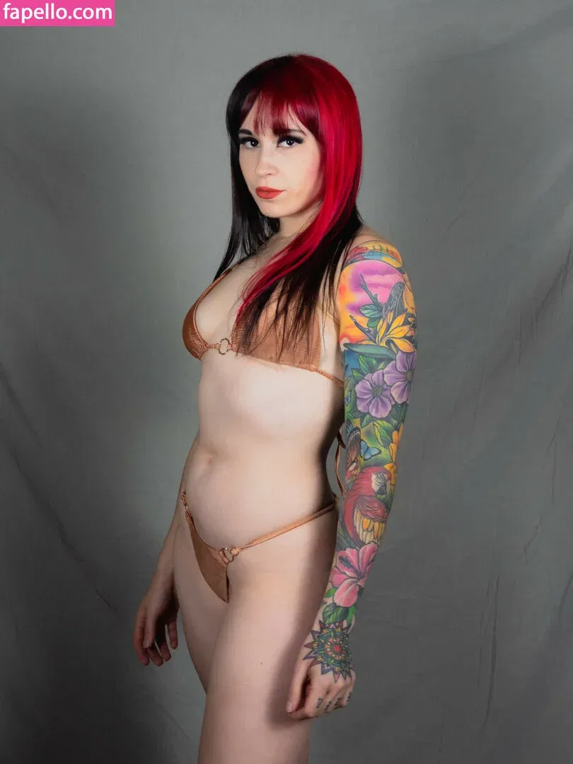 SunfyreTv Onlyfans Photo Gallery 