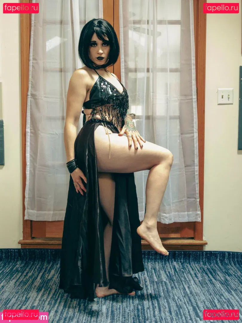 SunfyreTv Onlyfans Photo Gallery 