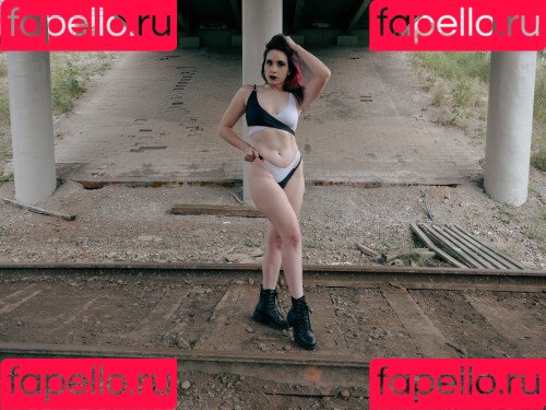 SunfyreTv Onlyfans Photo Gallery 