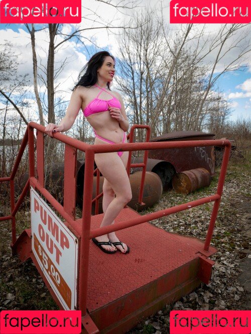 SunfyreTv Onlyfans Photo Gallery 