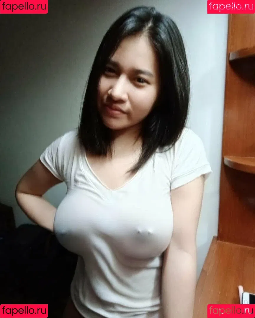 Warunee Thanyaphu Onlyfans Photo Gallery 