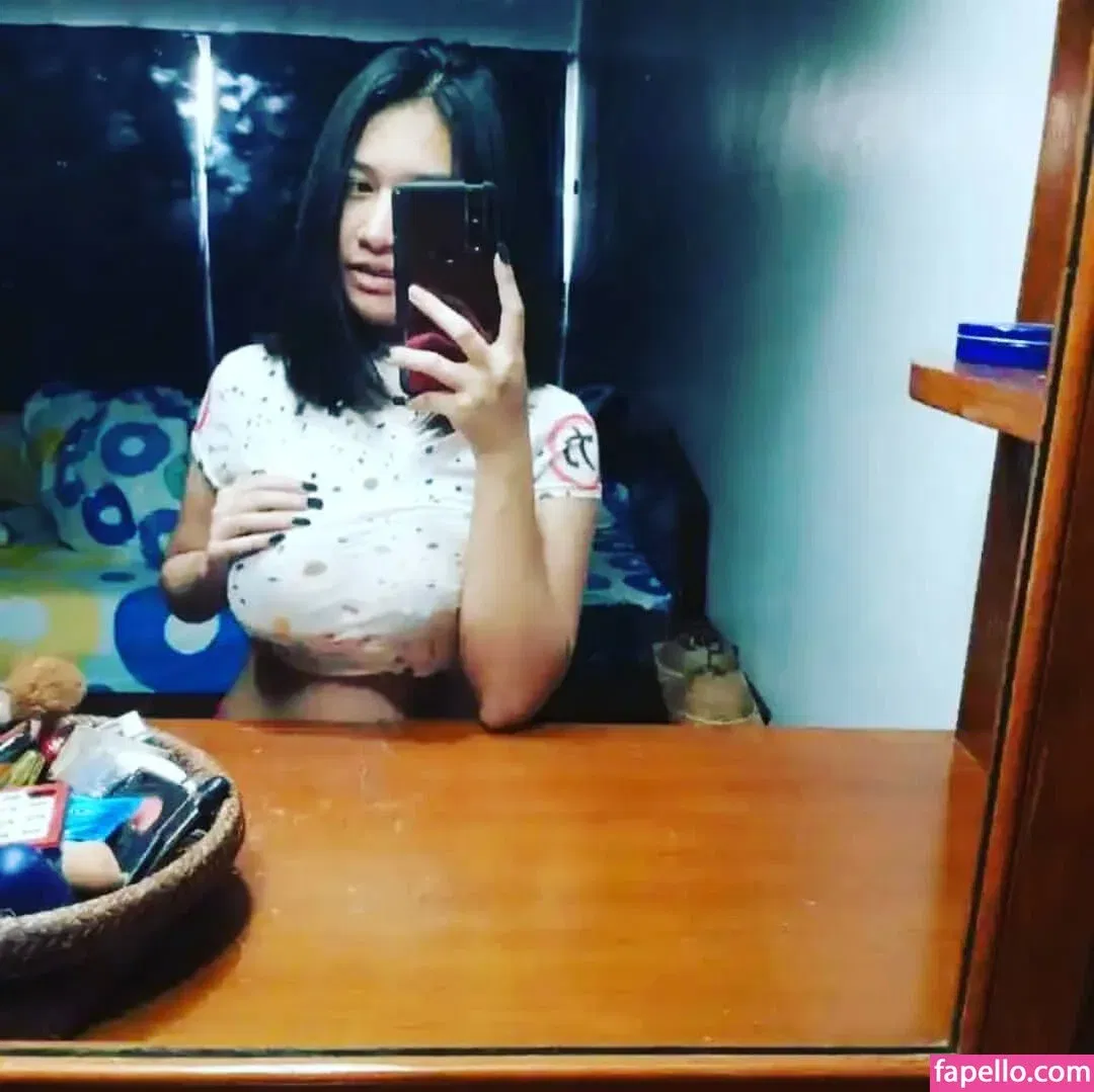 Warunee Thanyaphu Onlyfans Photo Gallery 