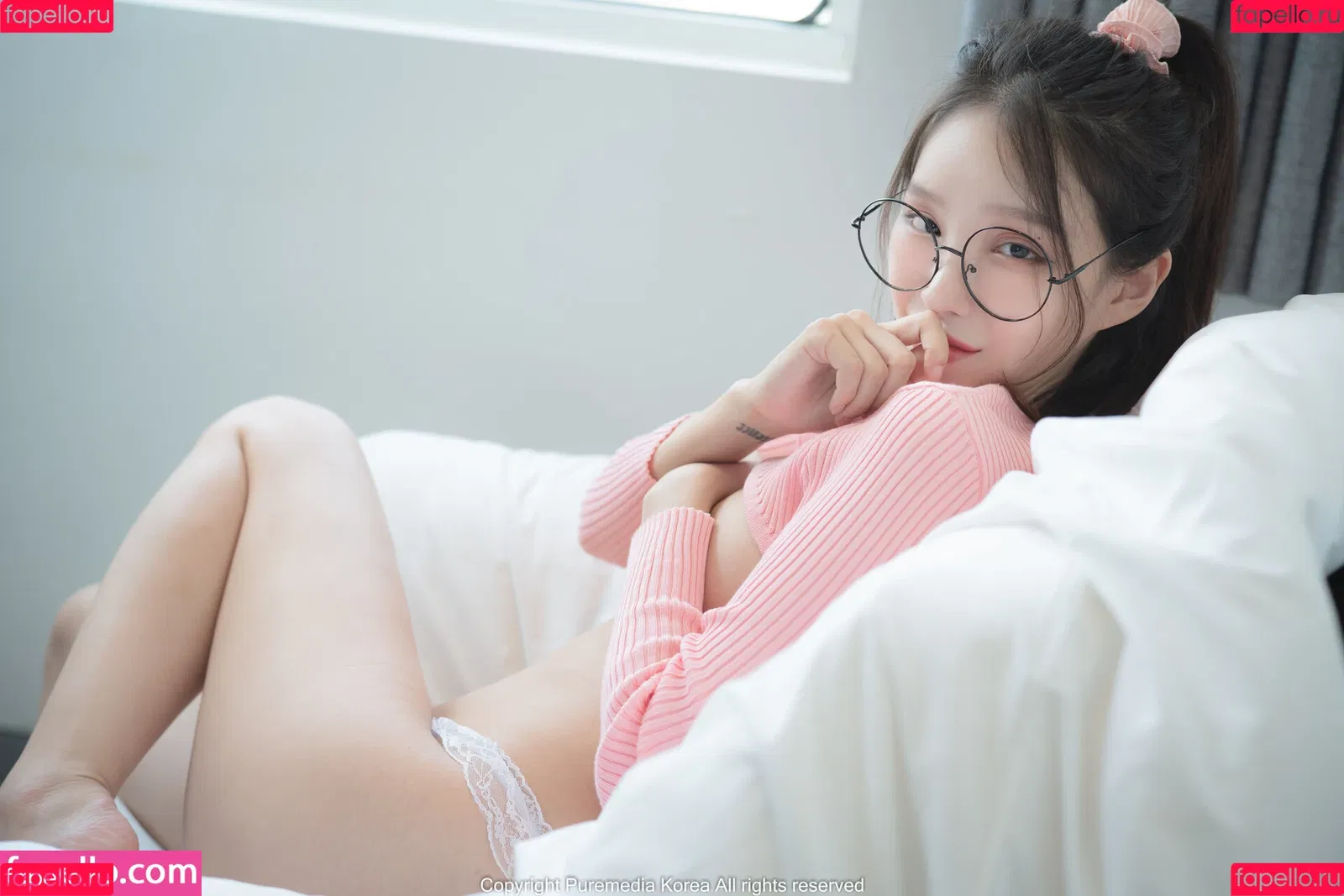 Lee Seol 이설 Onlyfans Photo Gallery 